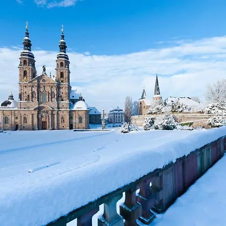 Grosszuegige Ferienwohnung Am Stadtrand Von *