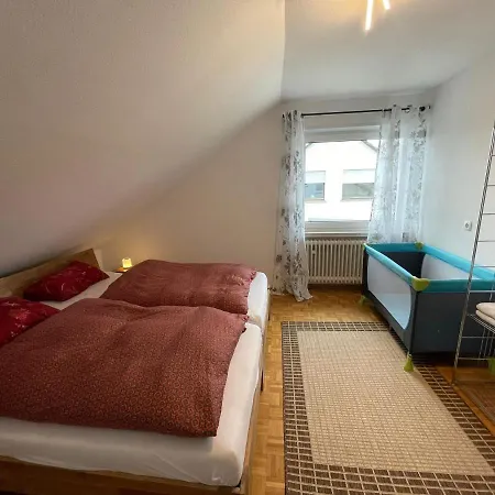 Grosszuegige Ferienwohnung Am Stadtrand Von 富尔达
