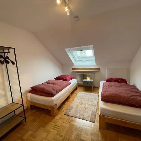 Grosszuegige Ferienwohnung Am Stadtrand Von Appartement Fulde