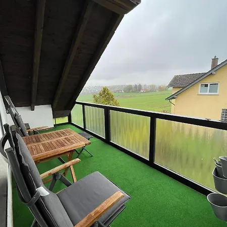 公寓 Grosszuegige Ferienwohnung Am Stadtrand Von 富尔达